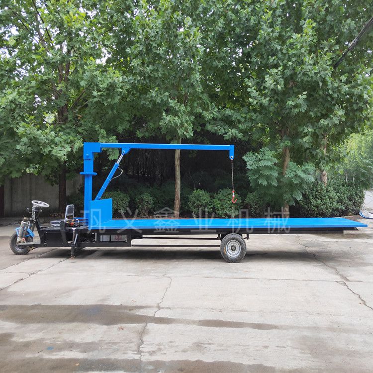 三輪電動平板車帶吊機的貴不貴好用不好用